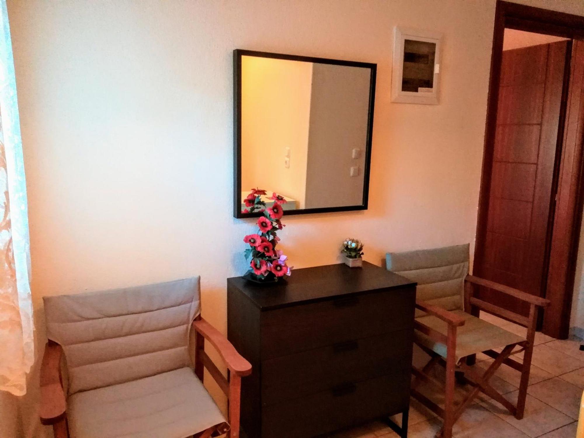 Giorgos Apartments. Skala Fourkas Room photo